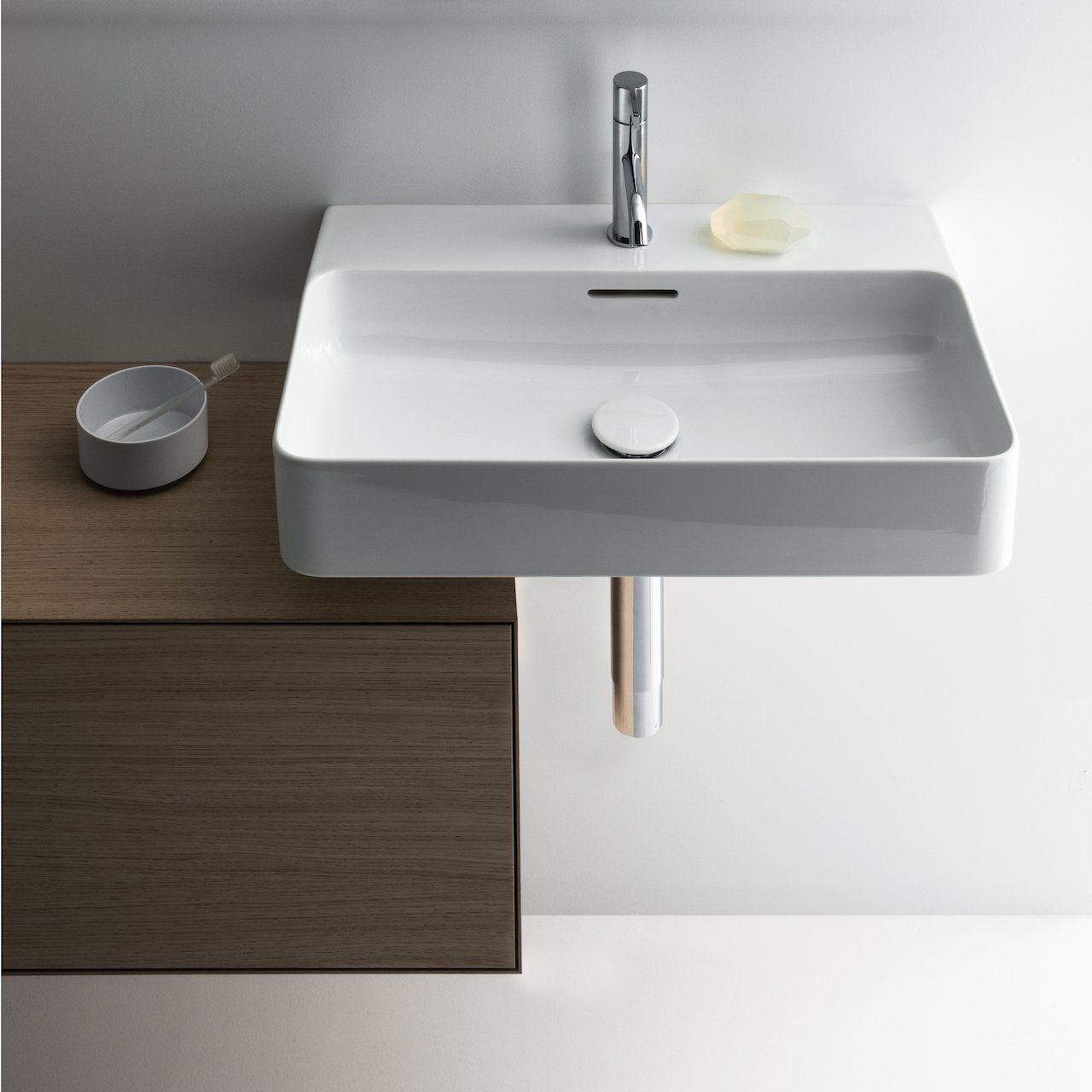 LAUFEN VAL SAPHIRKERAMIK SERVANT 75 CM, HVIT LAUFEN VAL SAPHIRKERAMIK SERVANT 75 CM, HVIT