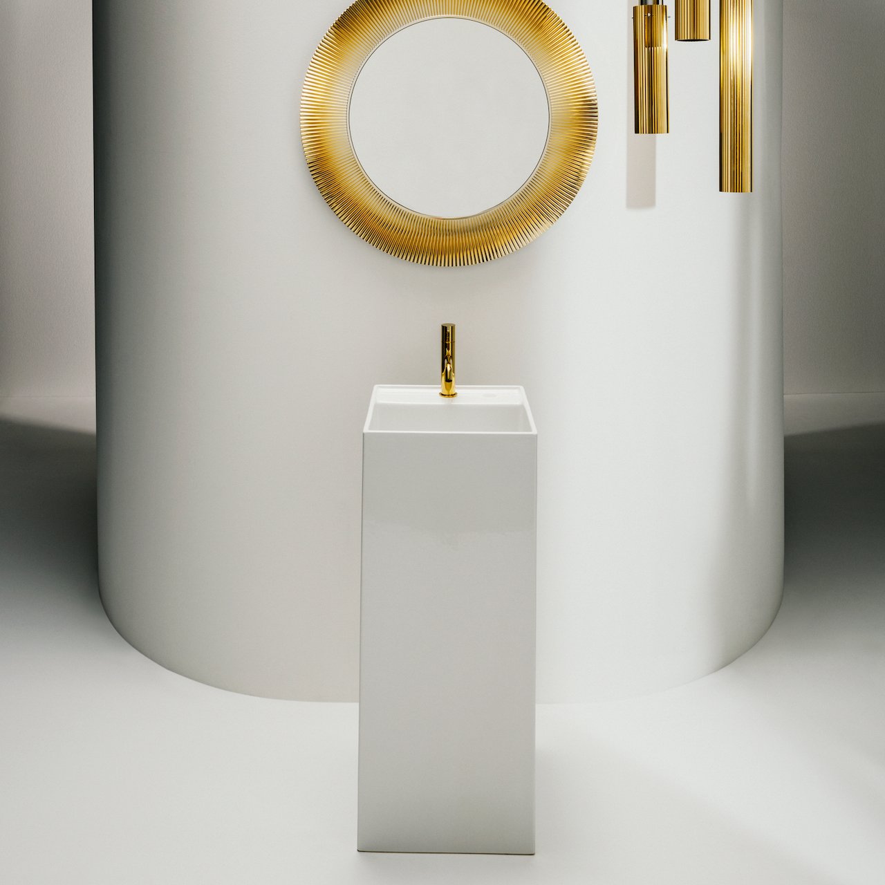 LAUFEN KARTELL FRITTSTÅENDE SERVANT 37,5X43,5 CM U/ARMATURHULL M/2 ARMATURHULL & SKJULT AVLØP HVIT LAUFEN KARTELL FRITTSTÅENDE SERVANT 37,5X43,5 CM U/ARMATURHULL M/2 ARMATURHULL & SKJULT AVLØP HVIT