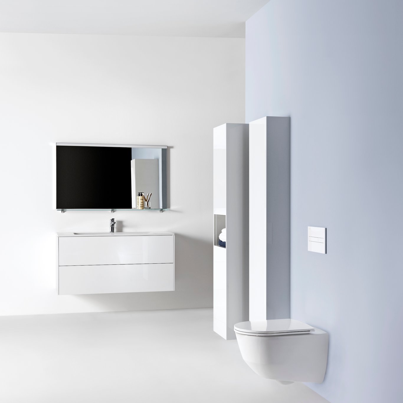 LAUFEN BASE BADEROMSMØBEL 120 LYS ALM