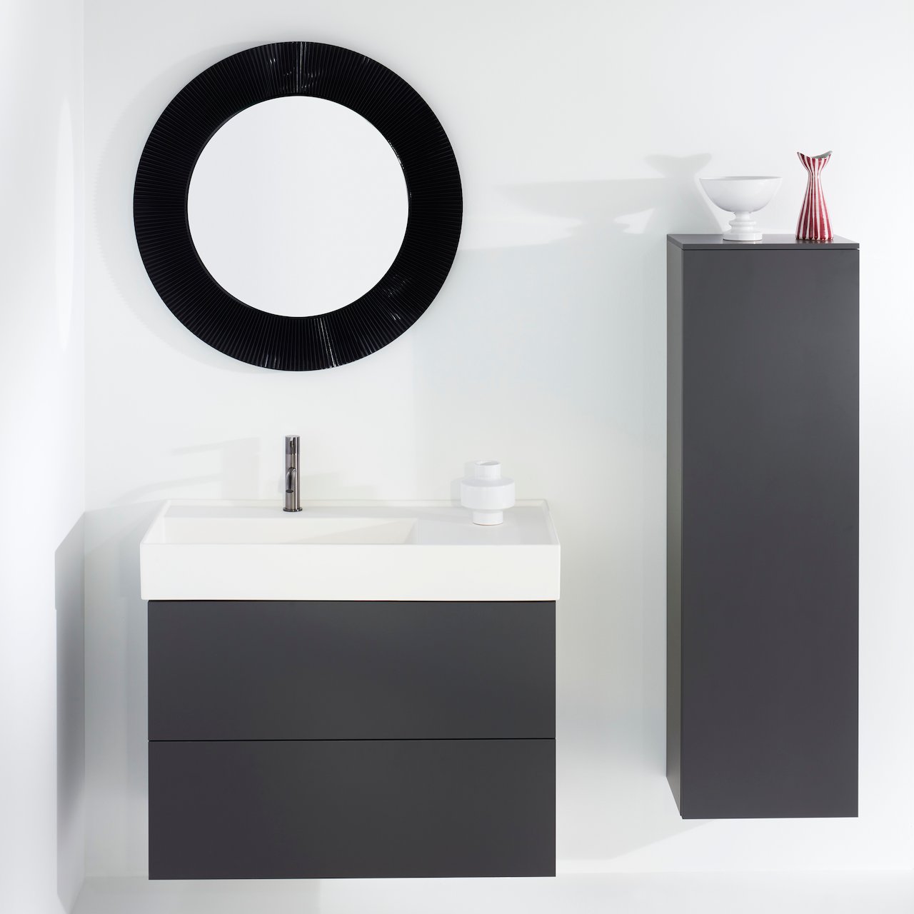 LAUFEN KARTELL SERVANTSKAP 90 CM F/HØYRESTILT HYLLE SKIFERGRÅ LAUFEN KARTELL SERVANTSKAP 90 CM F/HØYRESTILT HYLLE SKIFERGRÅ