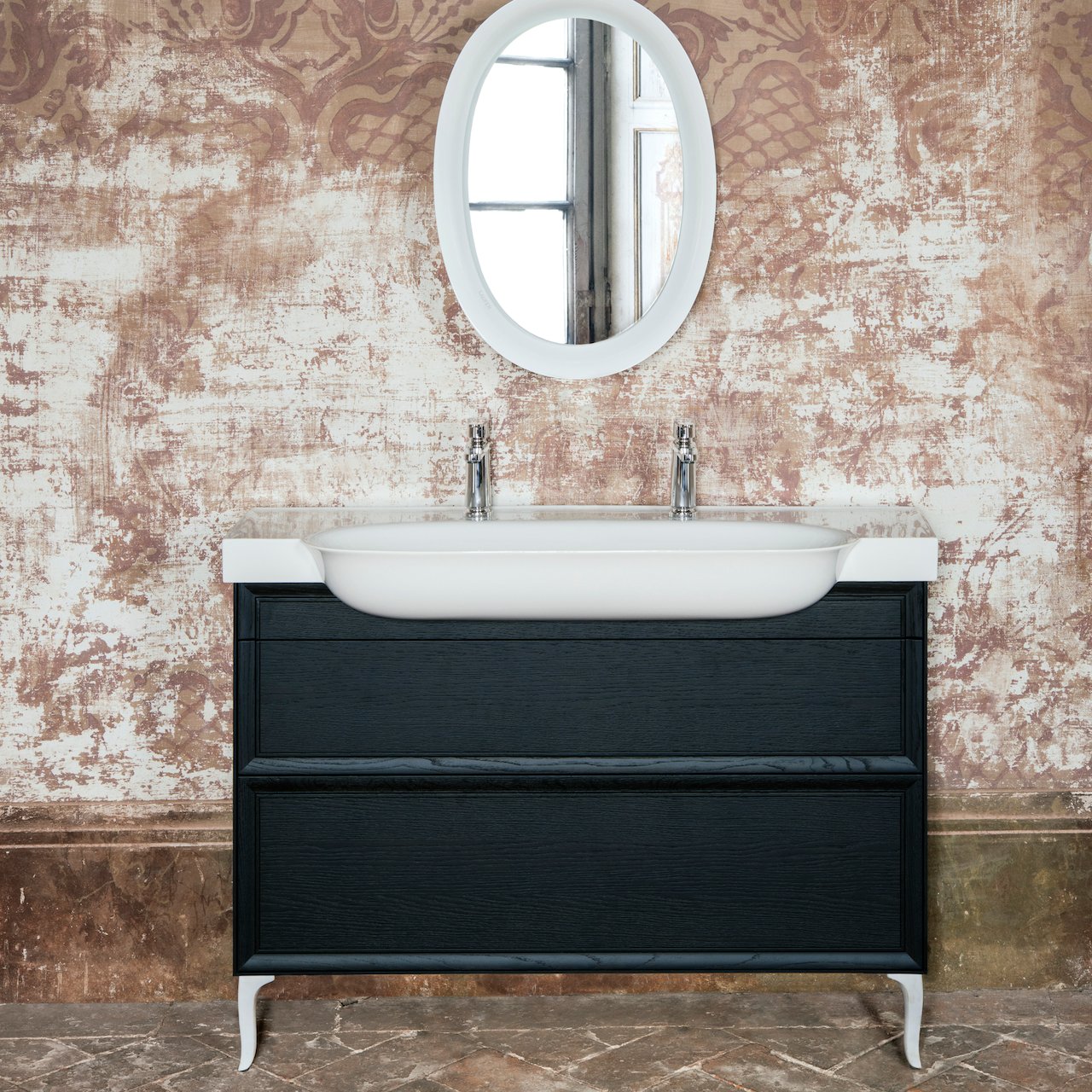 LAUFEN NEW CLASSIC SERVANTSKAP 80 CM 2 SKUFFER SORT EIK LAUFEN NEW CLASSIC SERVANTSKAP 80 CM 2 SKUFFER SORT EIK