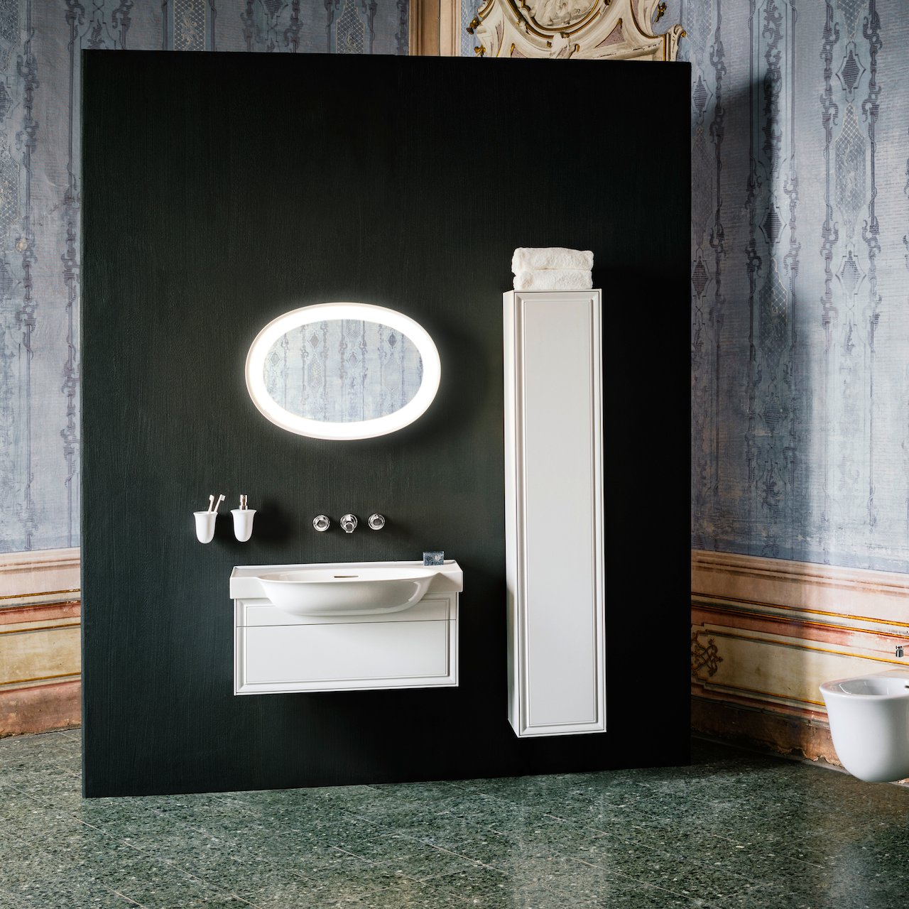 LAUFEN NEW CLASSIC SERVANTSKAP 80 CM 1 SKUFF HVIT HØYGLANS