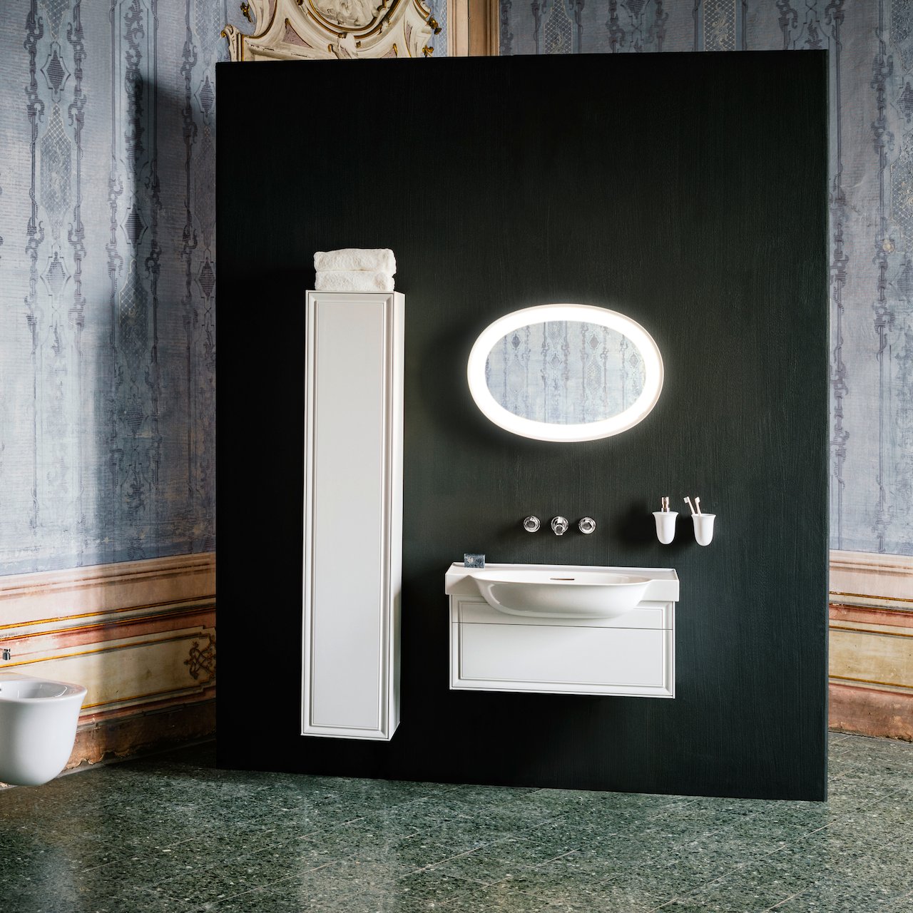 LAUFEN NEW CLASSIC SERVANTSKAP 60 CM 1 SKUFF HVIT MATT LAUFEN NEW CLASSIC SERVANTSKAP 60 CM 1 SKUFF HVIT MATT