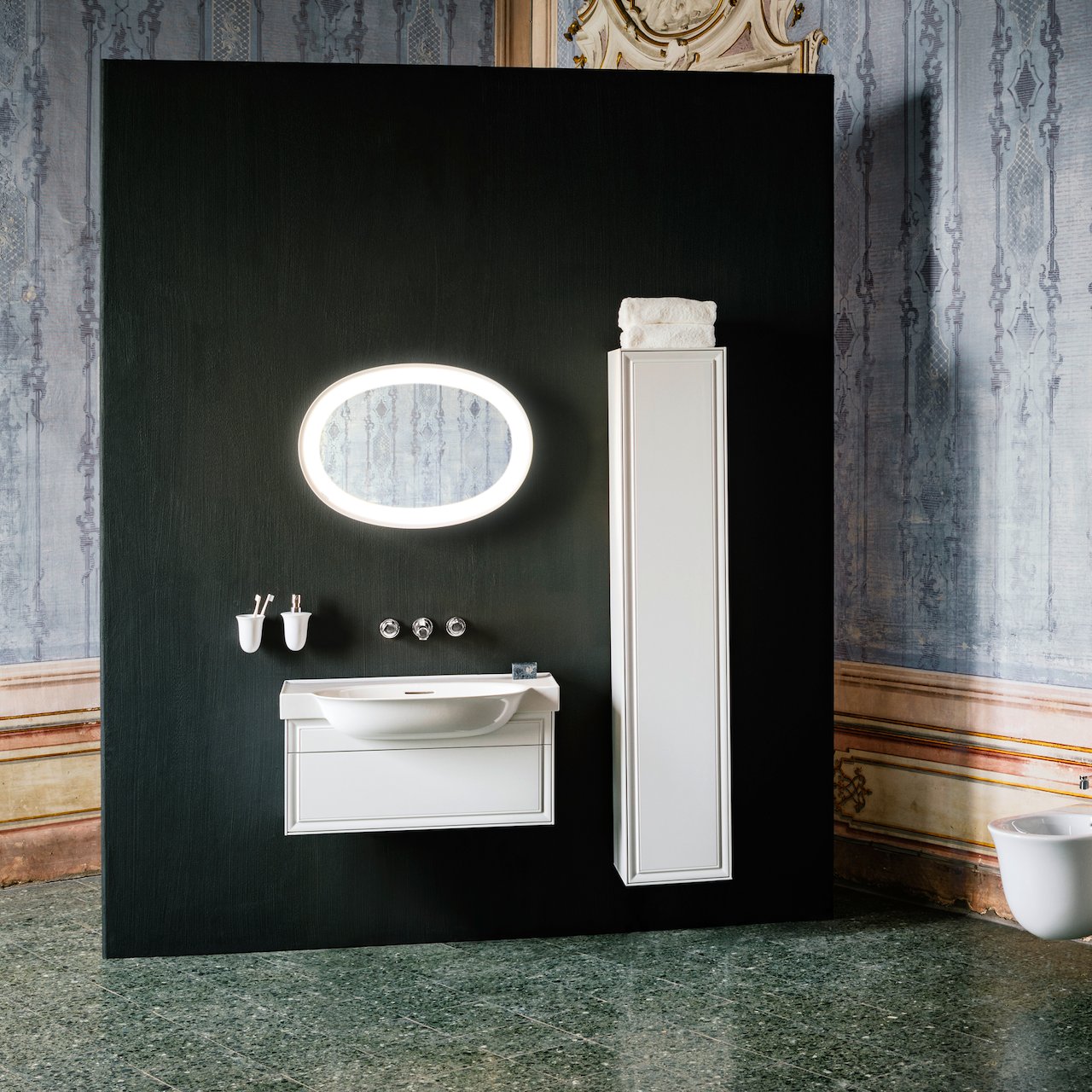 LAUFEN NEW CLASSIC SERVANTSKAP 80 CM 1 SKUFF HVIT MATT LAUFEN NEW CLASSIC SERVANTSKAP 80 CM 1 SKUFF HVIT MATT