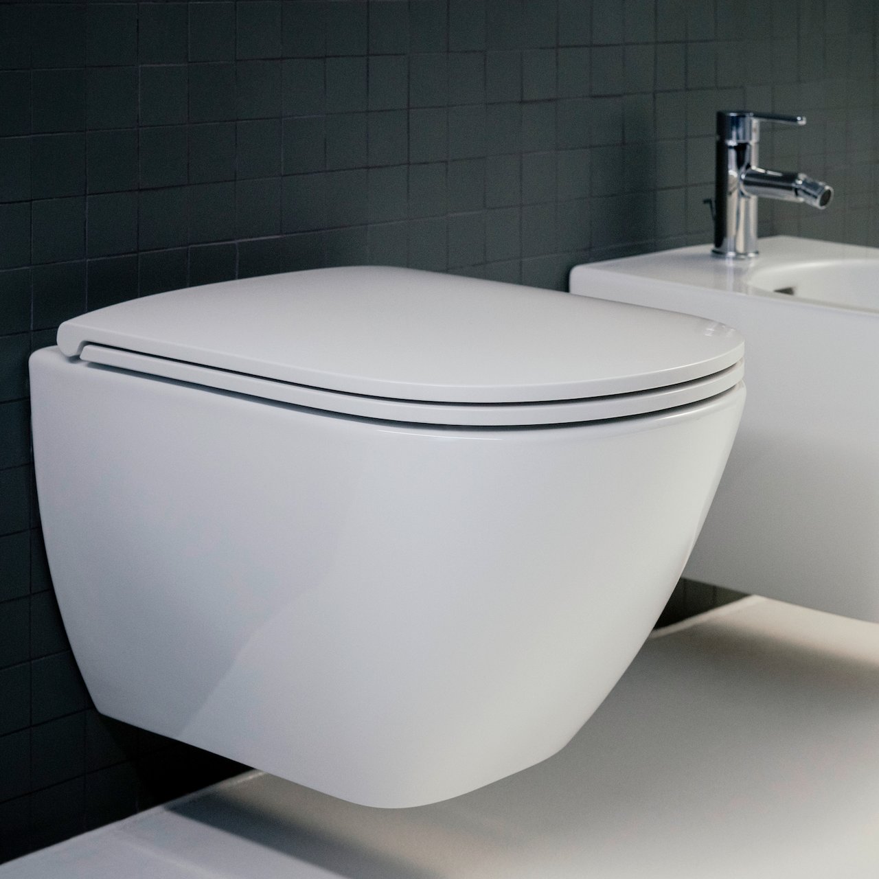 LAUFEN LUA TOALETTSETE M/SOFT-CLOSE & QUICK-RELEASE HVIT LAUFEN LUA TOALETTSETE M/SOFT-CLOSE & QUICK-RELEASE HVIT