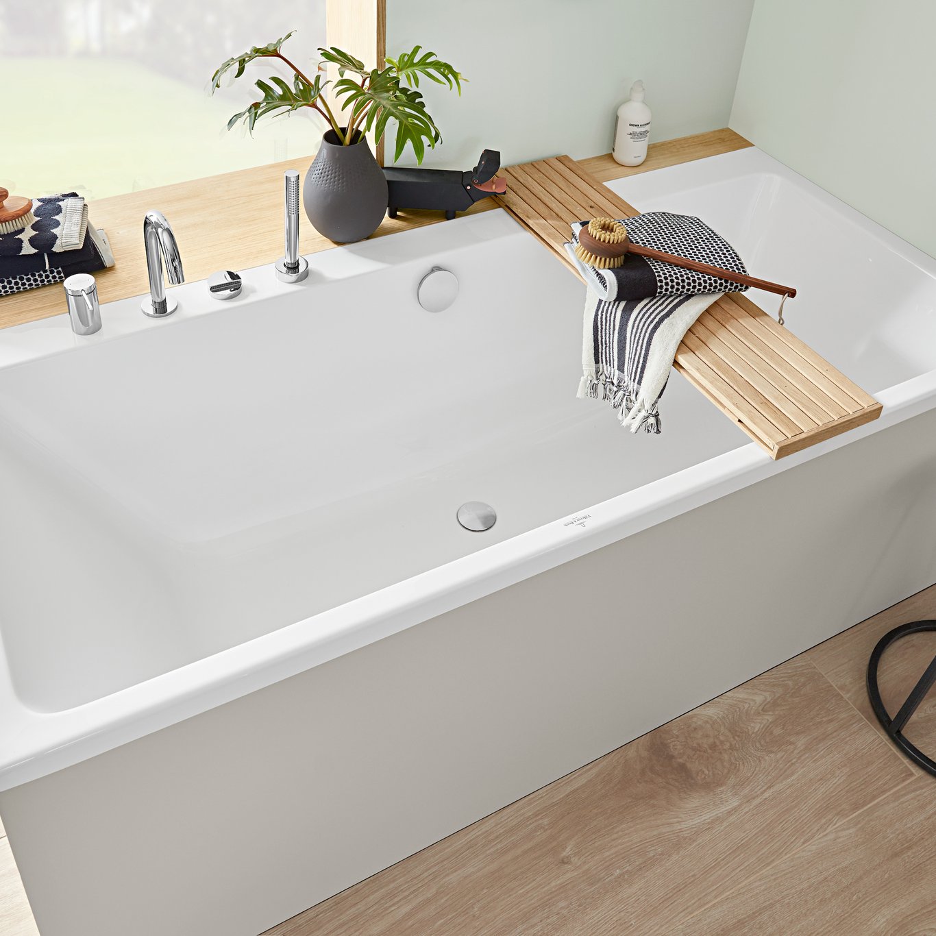 V&B SUBWAY BADEKAR 190X90 FOR INNBYGGING HVIT ALPIN