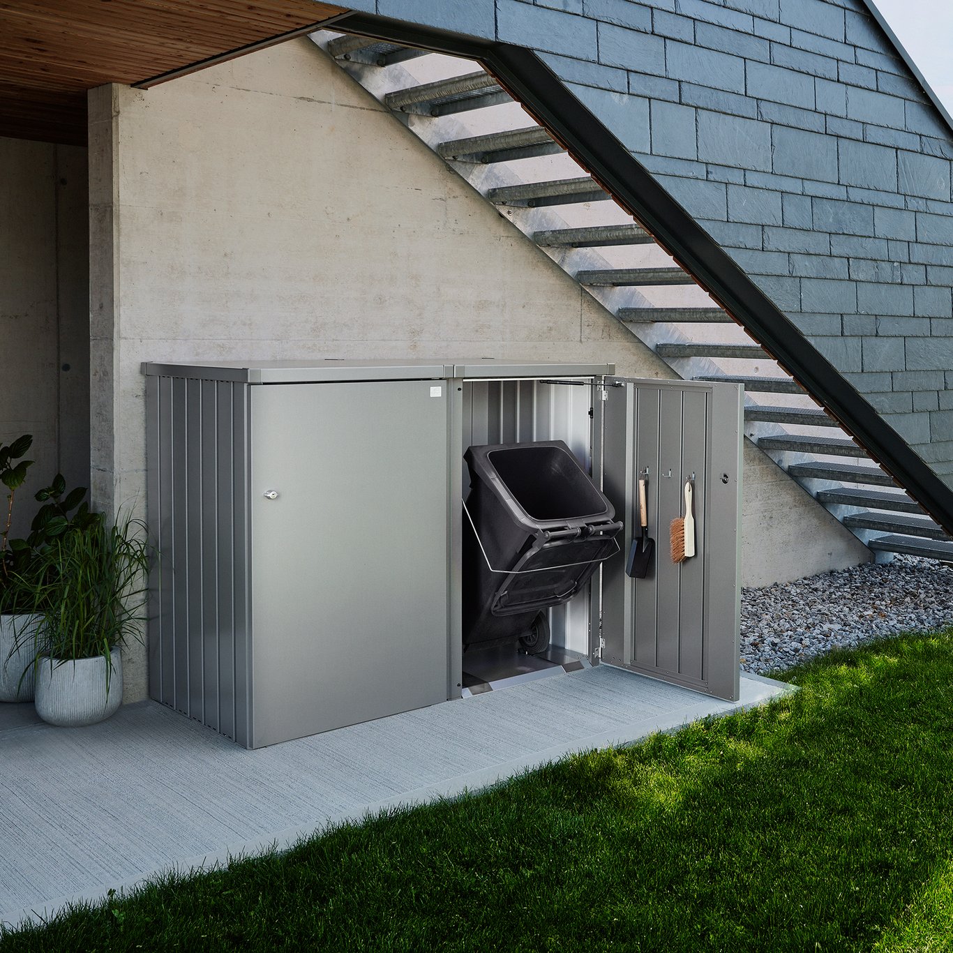 BIOHORT OPPBEVARINGSSKAP TIL SØPPELDUNKER ALEX KVARTSGRÅ METALLIC BIOHORT OPPBEVARINGSSKAP TIL SØPPELDUNKER ALEX KVARTSGRÅ METALLIC