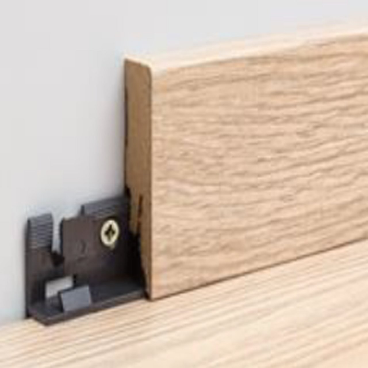 EGGER CLIPS FOR 6 CM GULVLIST EGGER CLIPS FOR 6 CM GULVLIST