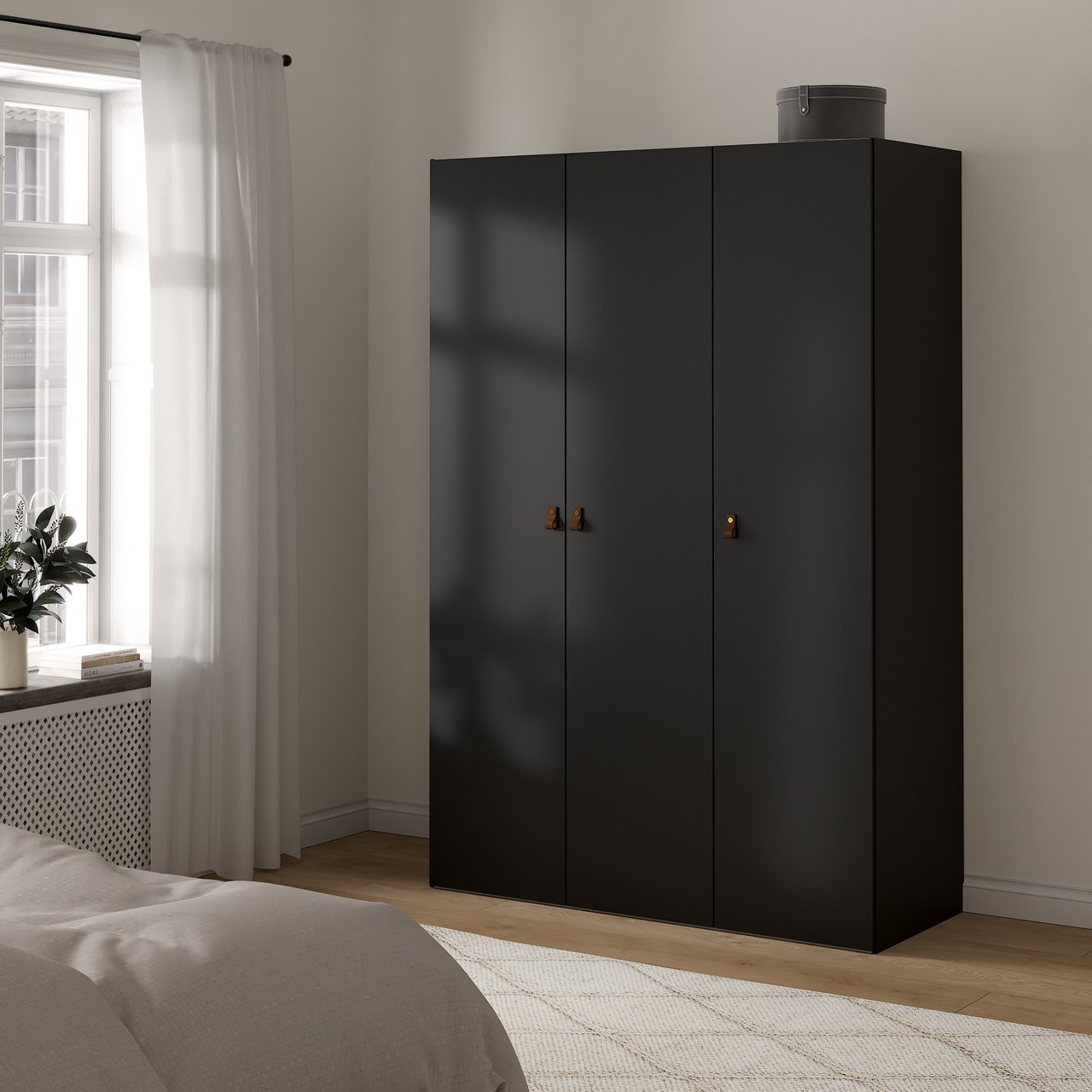 LIND NEST GARDEROBESKAP 150X220X60CM SORT