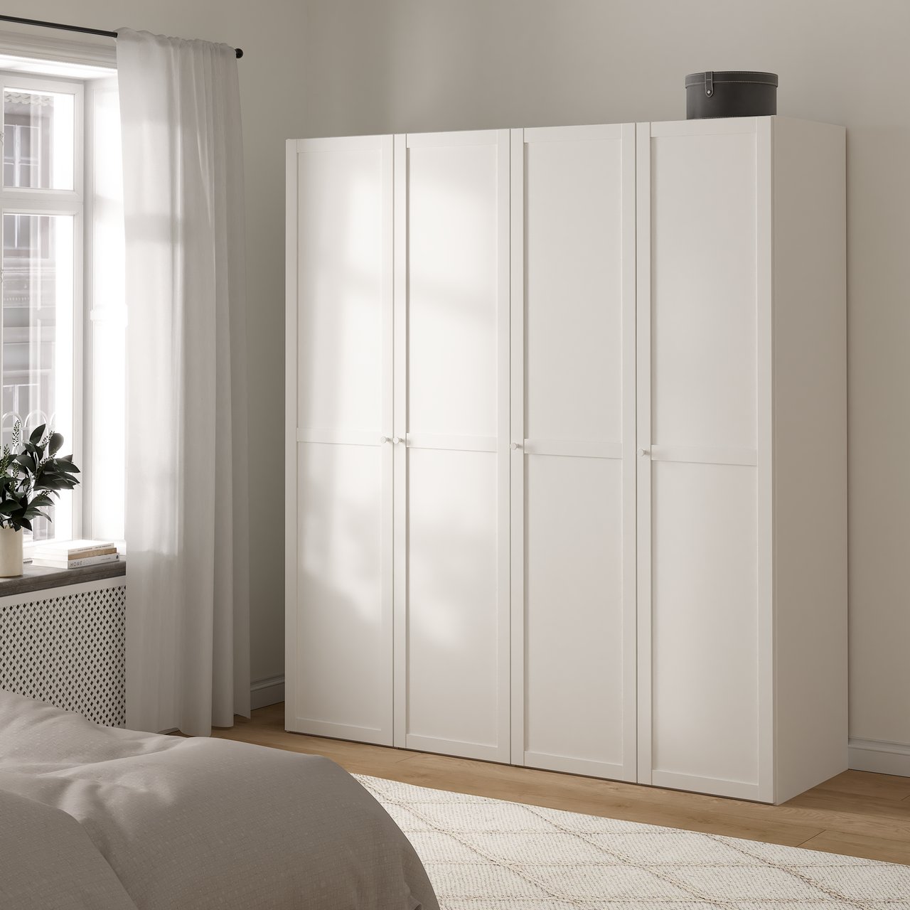 LIND NEST GARDEROBESKAP 200X220X60CM HVIT MED RAMME LIND NEST GARDEROBESKAP 200X220X60CM HVIT MED RAMME