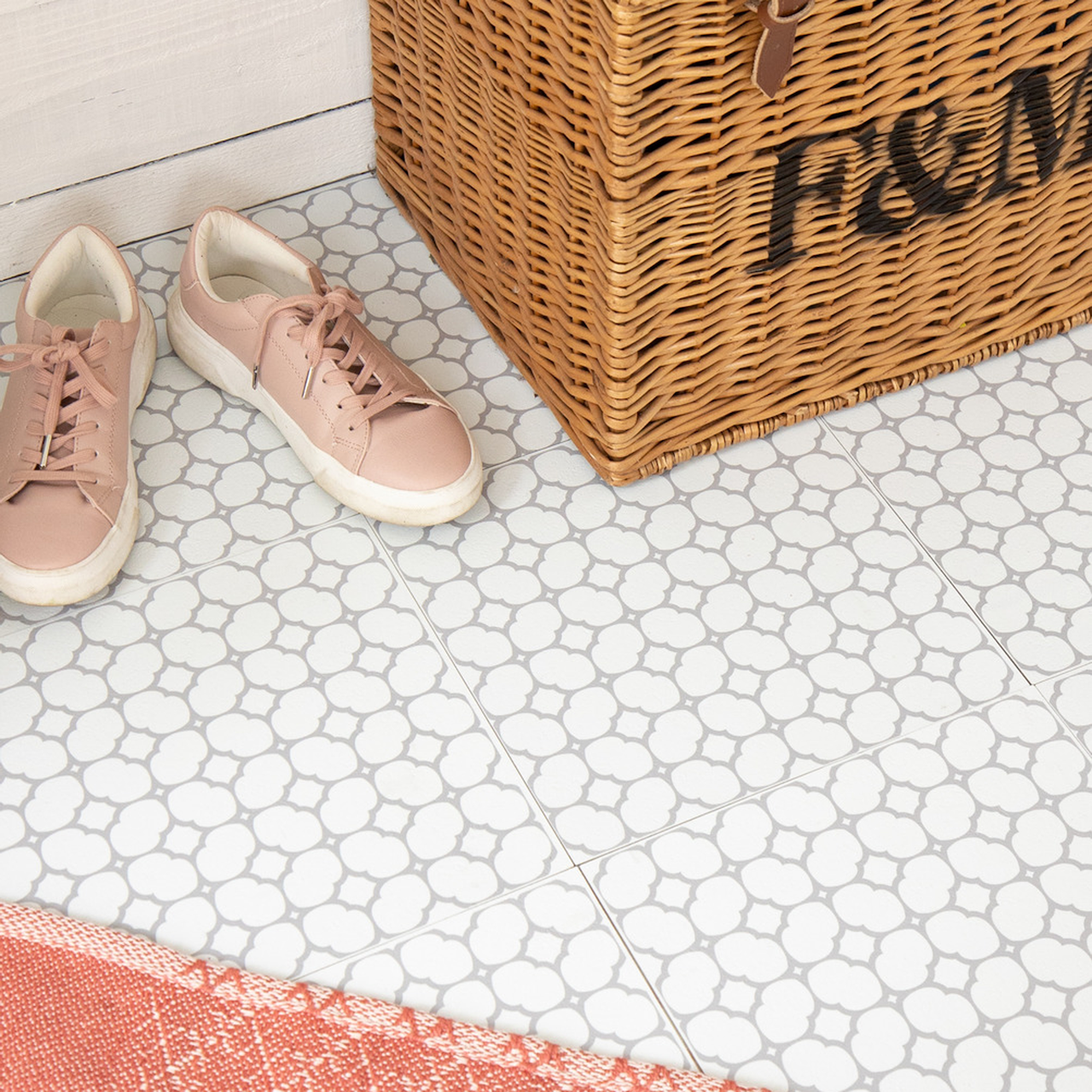 D-C-FIX CLASSIC SELVKLEBENDE GULVFLISER BLOOMY GRID