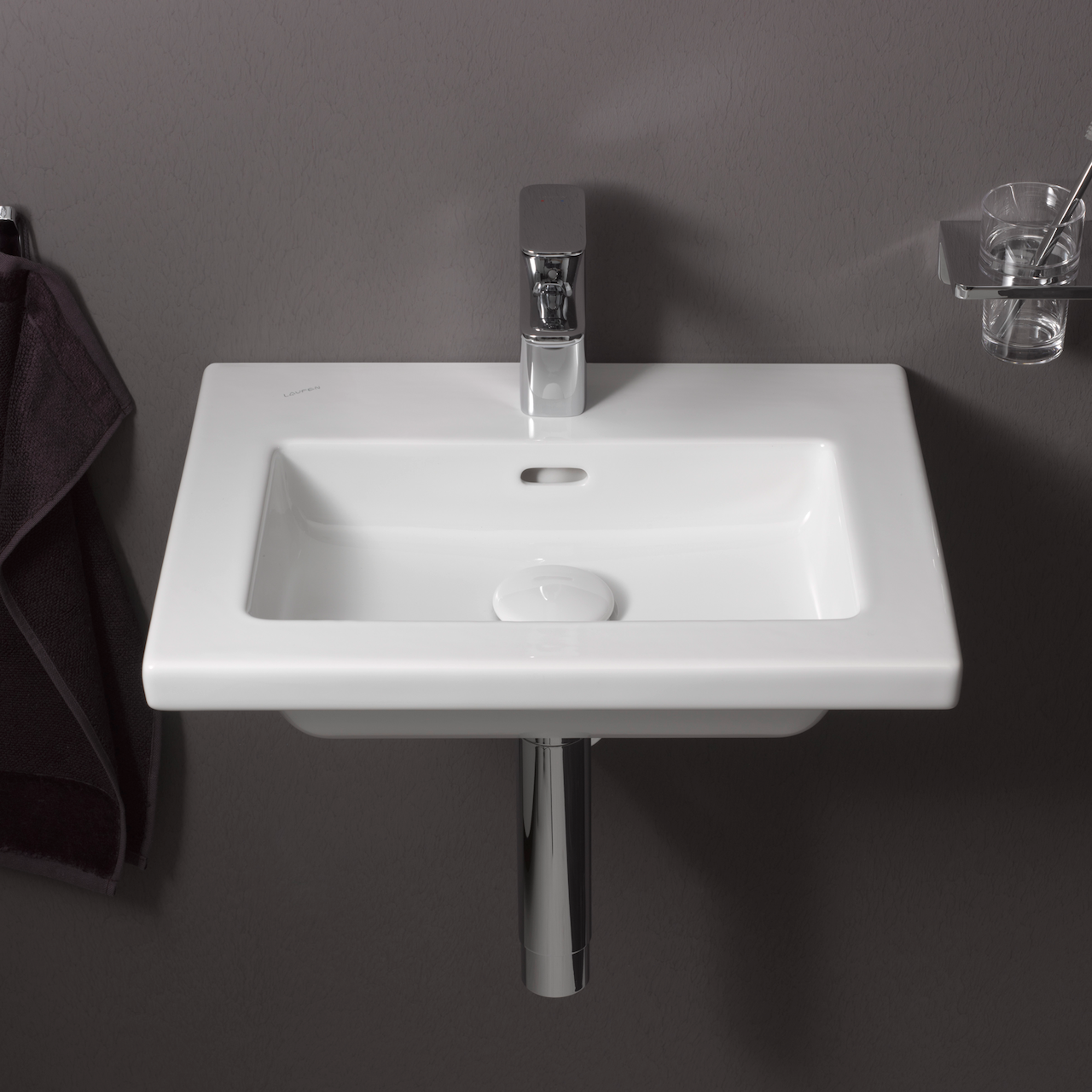 LAUFEN LIVING SQUARE SERVANT 65X48 CM U/ARMATURHULL GLATT UNDERSIDE HVIT