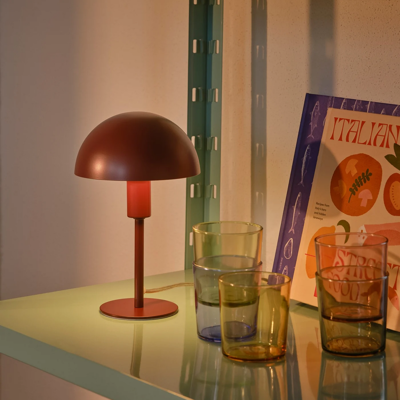 Bordlampe Ellen mini, bordeaux, høyde 25 cm, metall