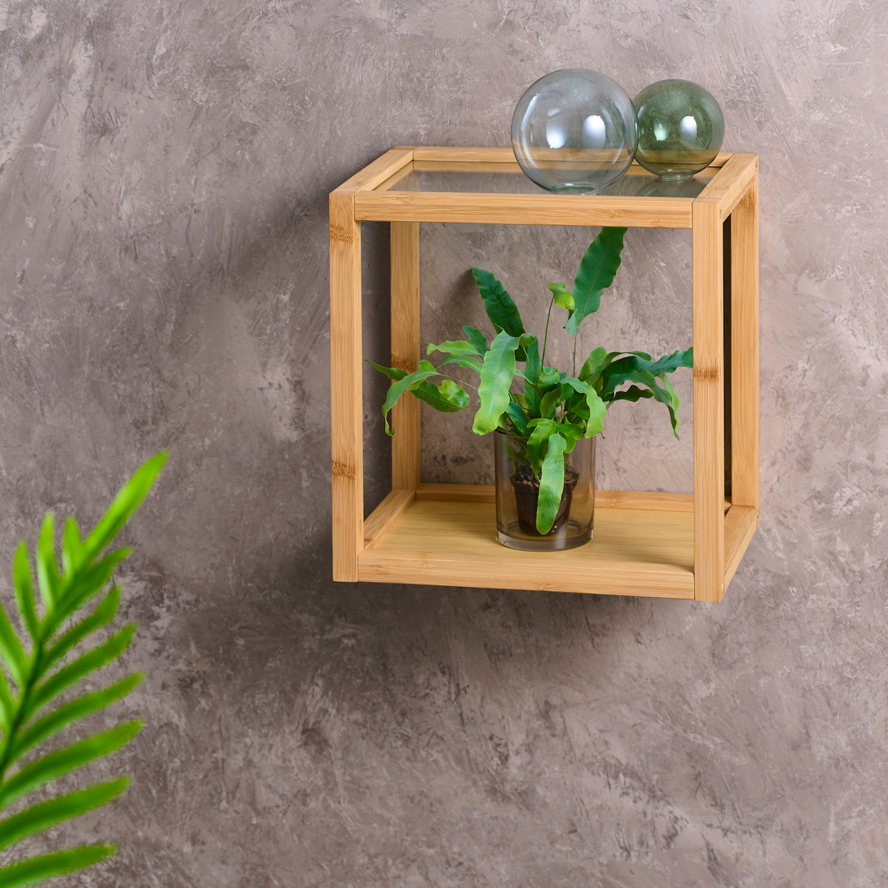 DAY VEGGHYLLE KUBE 30X20X30 CM BAMBUS