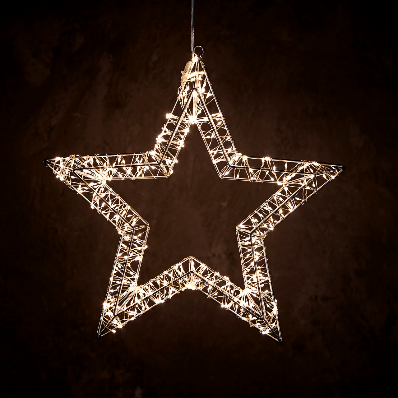 DAY STJERNE 38X3.5X36.5CM M/480 LED METALL