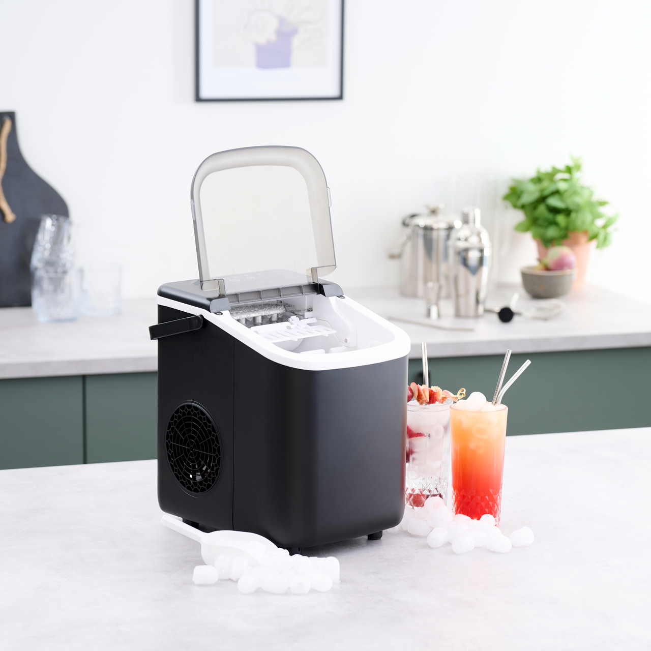 DAY ISBITMASKIN 110W SORT