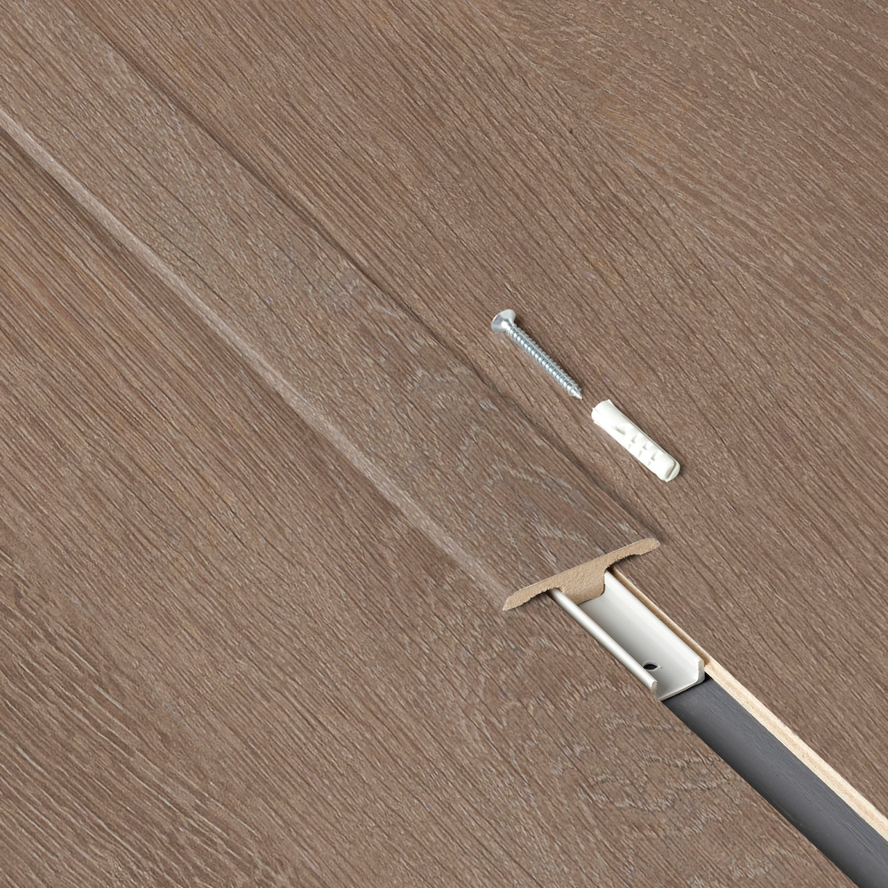 BERRYALLOC T-LIST 2,4M GOLDEN OAK