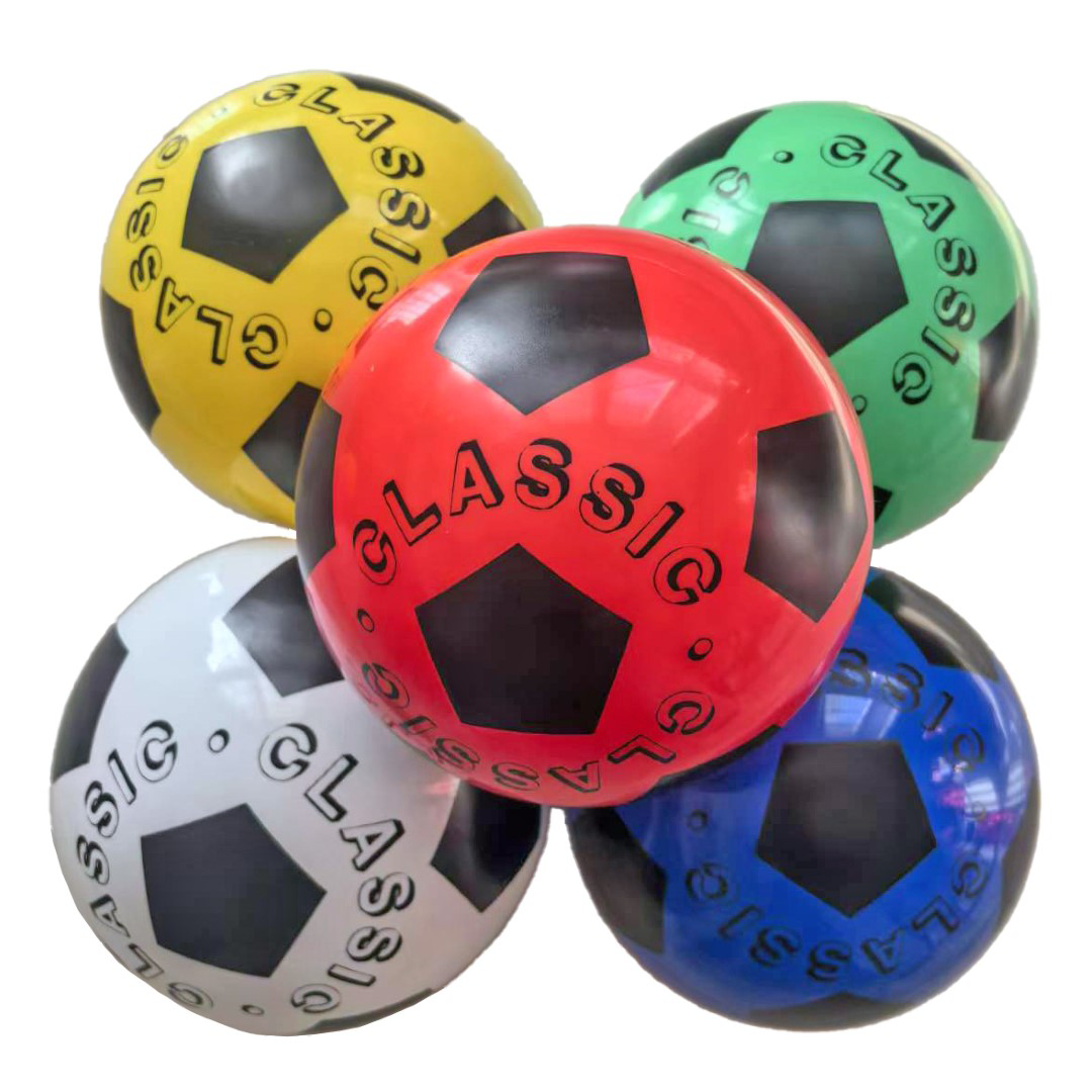 FOTBALL I PLAST ASSORTERT FARGE
