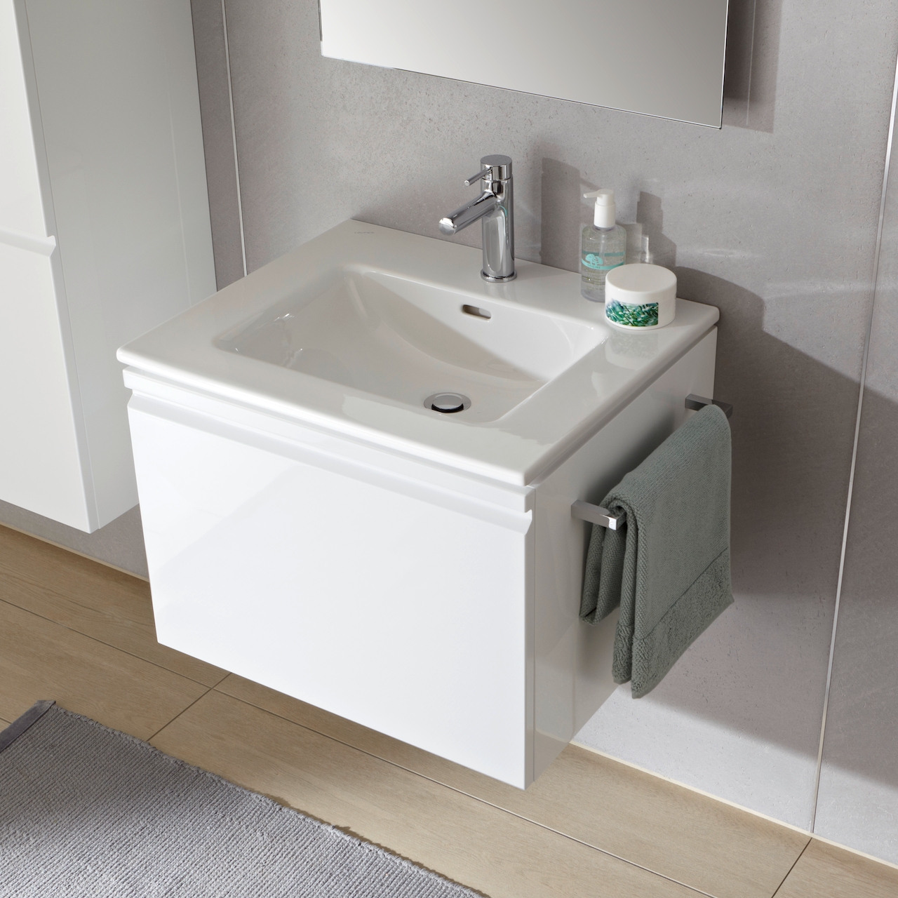 LAUFEN PRO S SERVANTSKAP 57 CM 1 SKUFF & 1 INNVENDIG SKUFF HVIT MATT