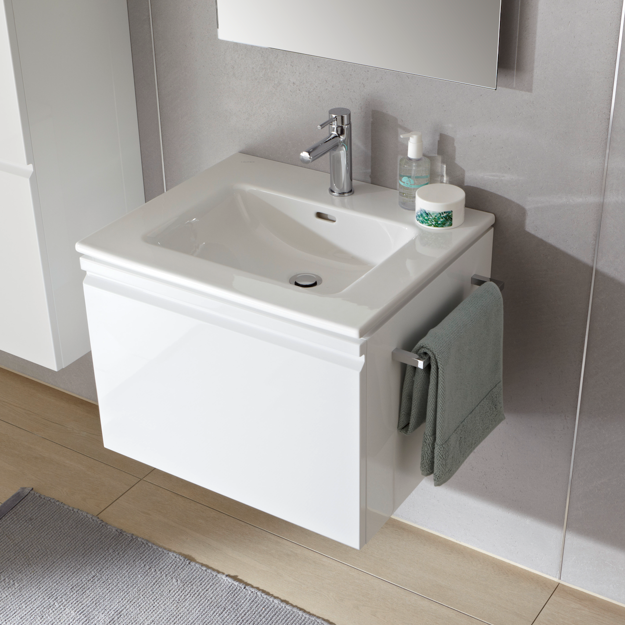 LAUFEN PRO S SERVANTSKAP 61 CM 1 SKUFF & 1 INNVENDIG SKUFF HVIT MATT
