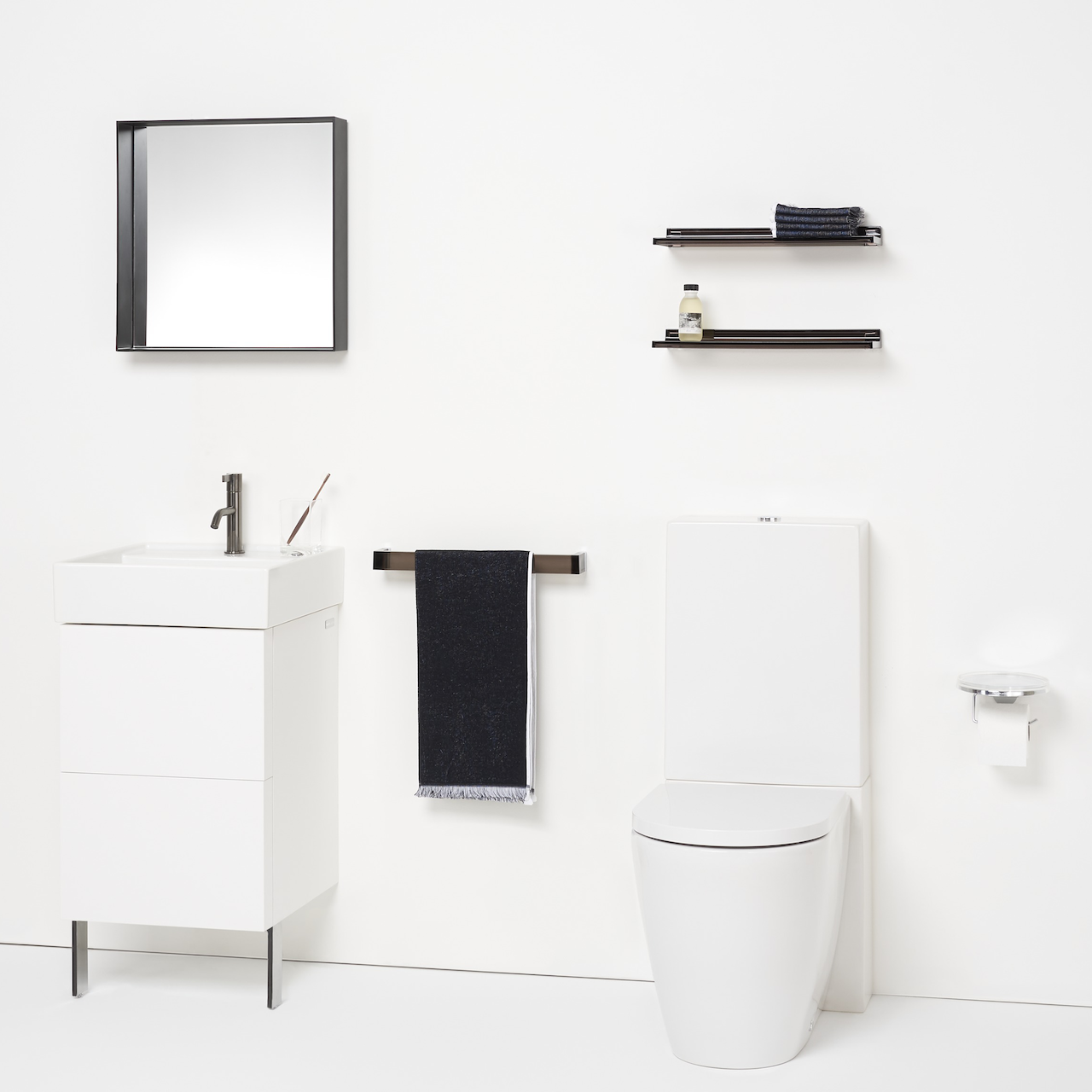 LAUFEN KARTELL HÅNDKLESTATIV 45 CM BLÅ