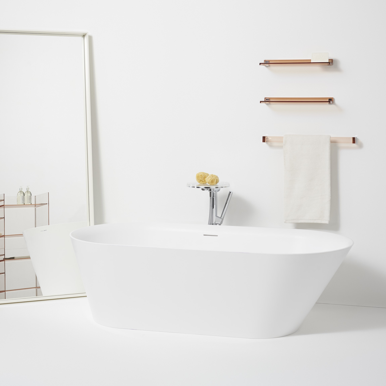 LAUFEN KARTELL HÅNDKLESTATIV 60 CM SMARAGD GRØNN